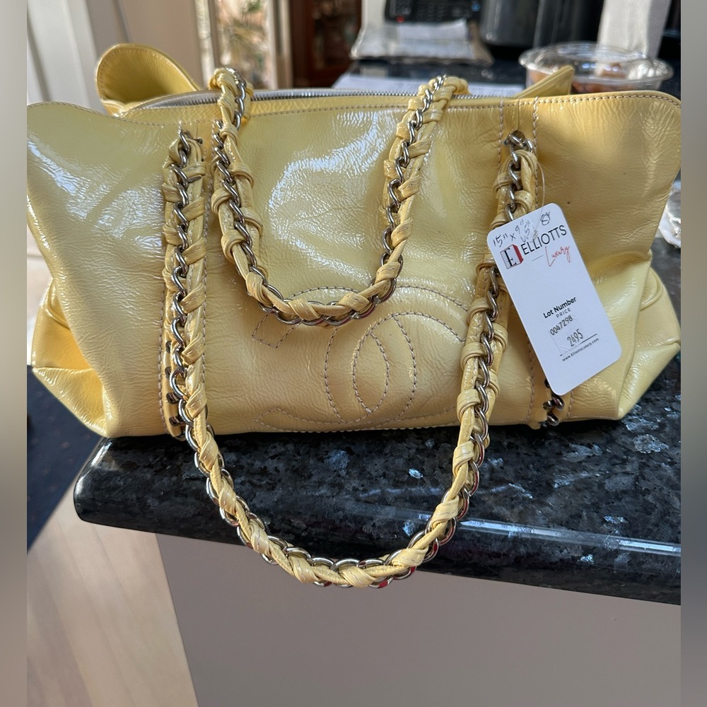 Chanel CC Yellow Hombre Patent Leather XL Travel Boston Duffel 3 File Zip Purse
